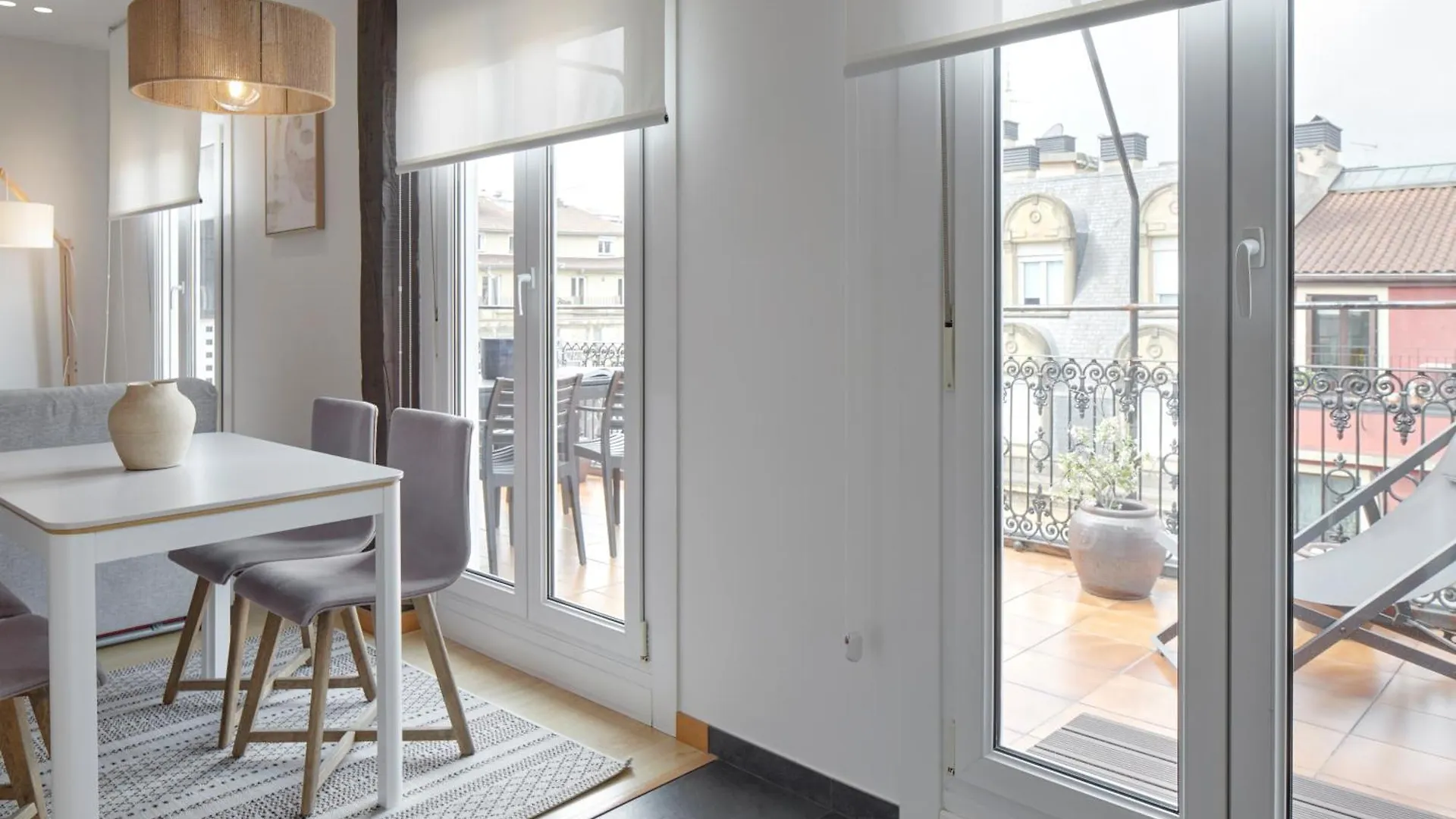 شقة La Terraza By Feelfree Rentals سان سيباستيان
